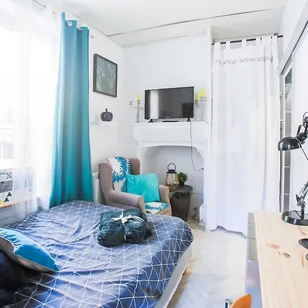 Appartement F1 Centre-ville Coquet *