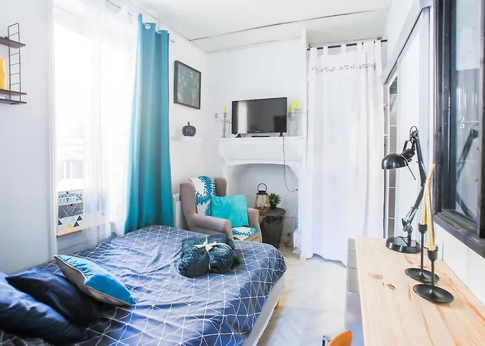 Apartment F1 Centre-ville Coquet *